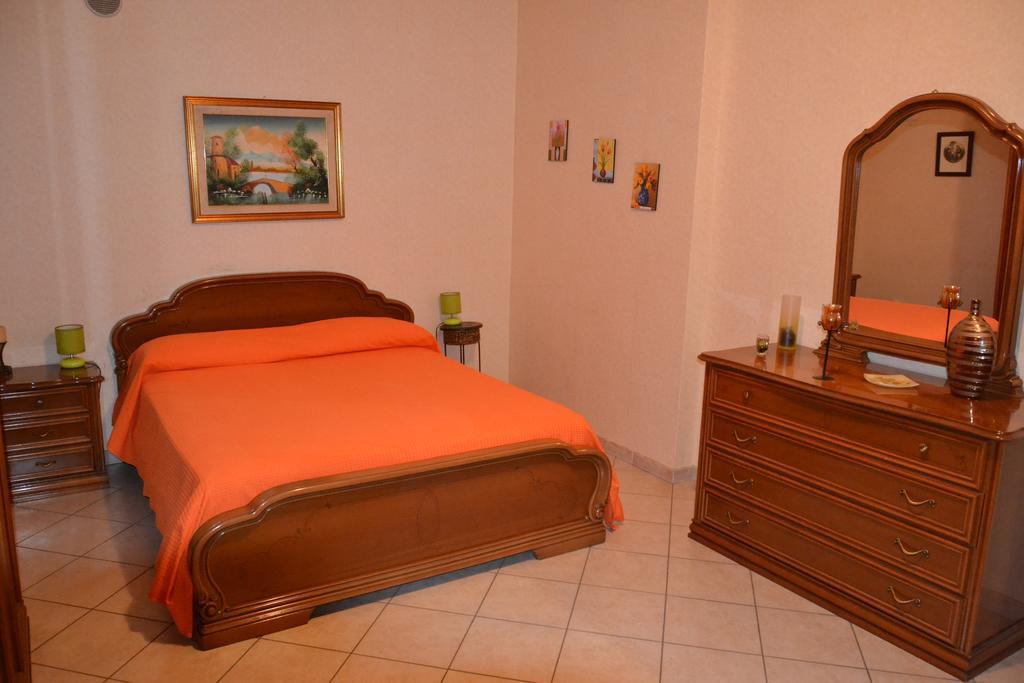 Low Cost La Meridiana Hotel Zafferana Etnea Bilik gambar